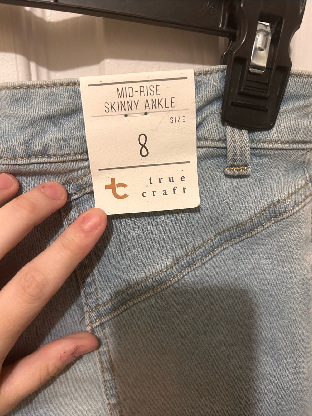 Size 8 NWT True Craft light wash, Mid-Rise Skinny Denim Jeans - Picture 7 of 10